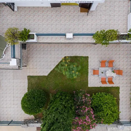 Villa Mercedes