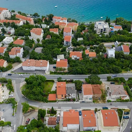 Mercedes * Crikvenica