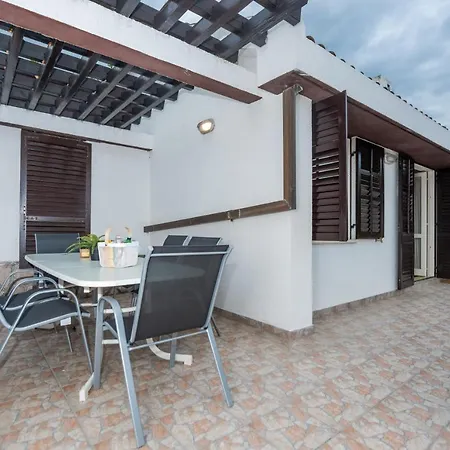 Villa Mercedes *